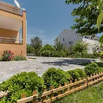 Vendégház Miranda Np Krka 4*