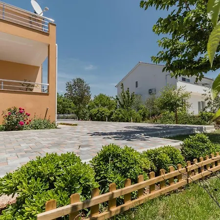 Affittacamere Miranda Np Krka 4*