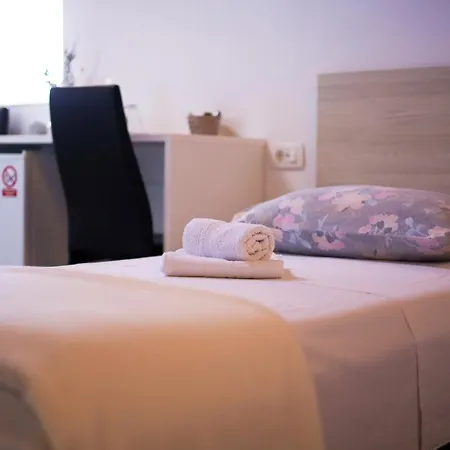 Miranda Np Krka Affittacamere 4*