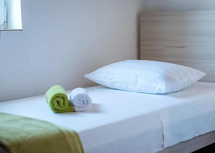 Guest house Miranda Np Krka