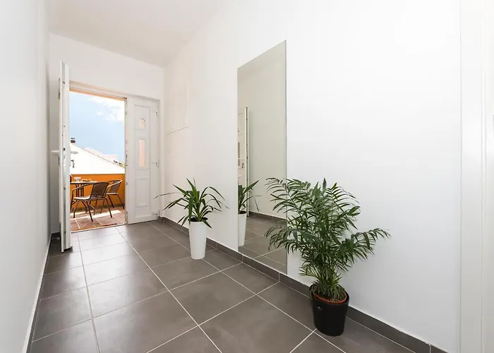 Miranda Np Krka 4* Lozovac