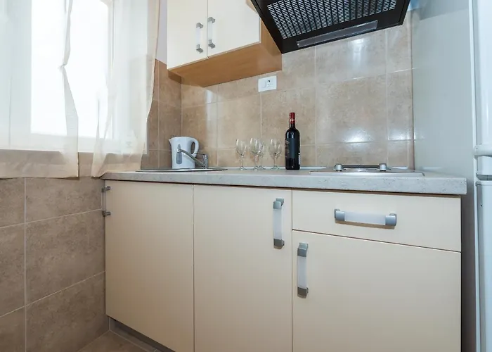 Guest house Miranda Np Krka Lozovac