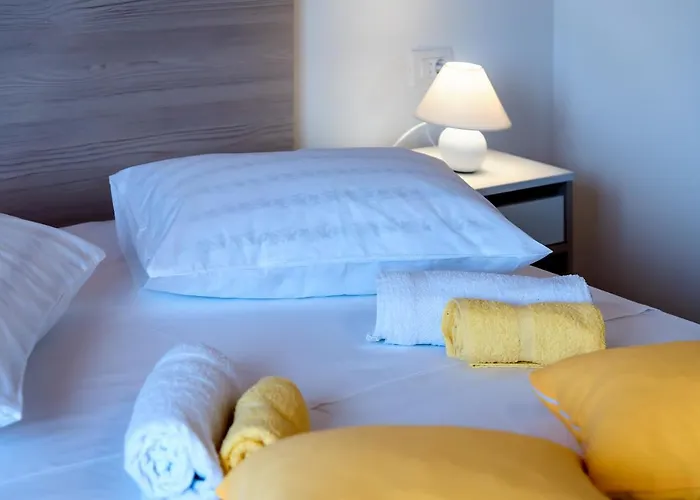 Guest house Miranda Np Krka