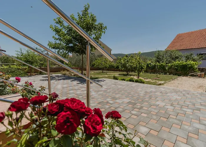 Miranda Np Krka 4* Lozovac