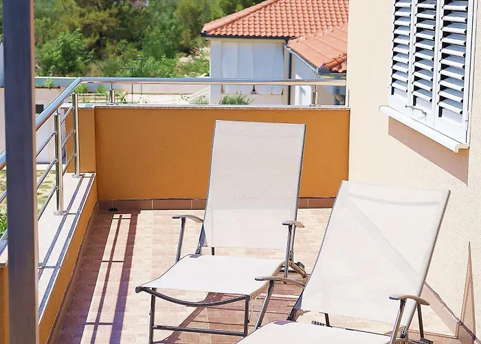 Guest house Miranda Np Krka Lozovac